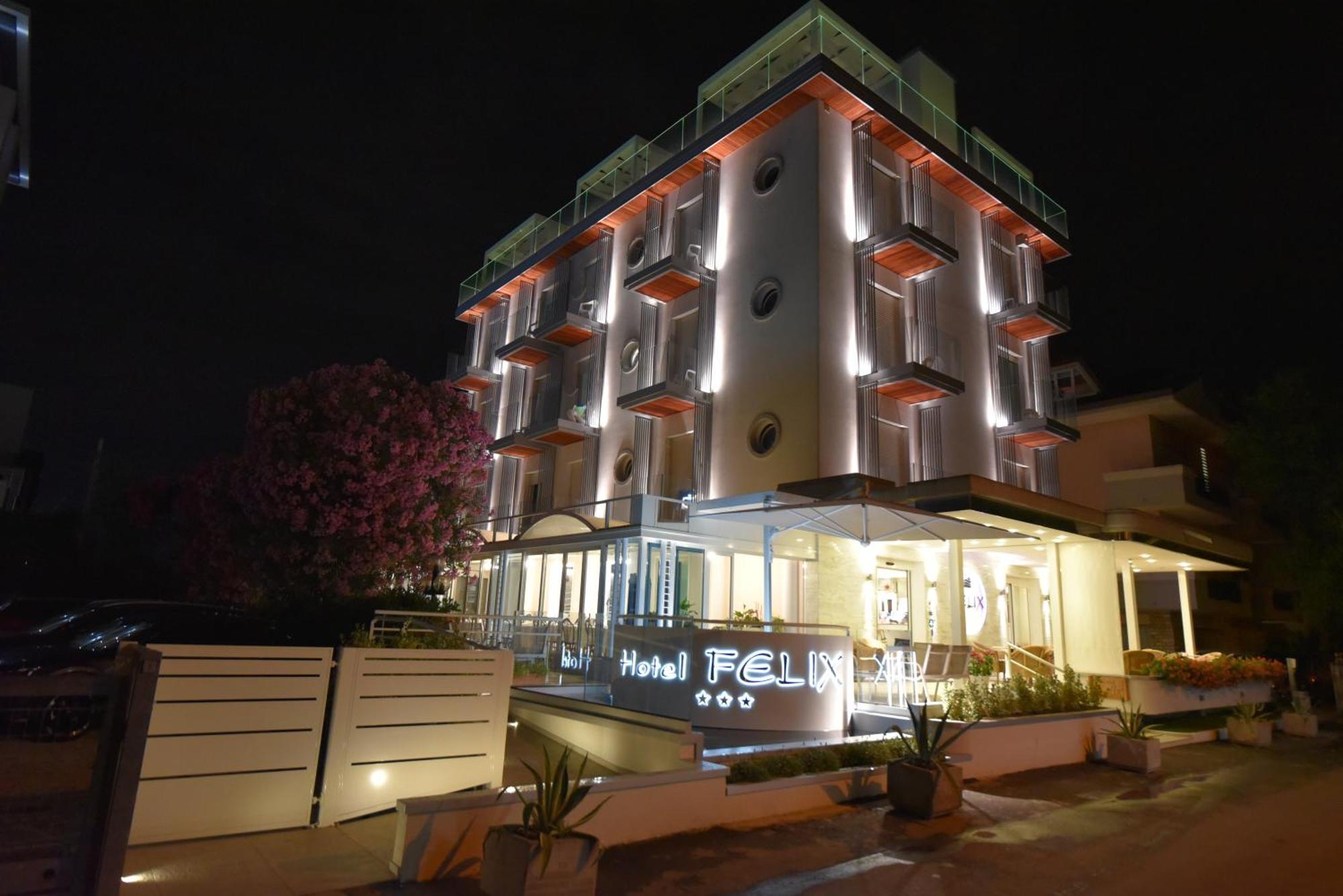 Hotel Felix Ріміні Екстер'єр фото