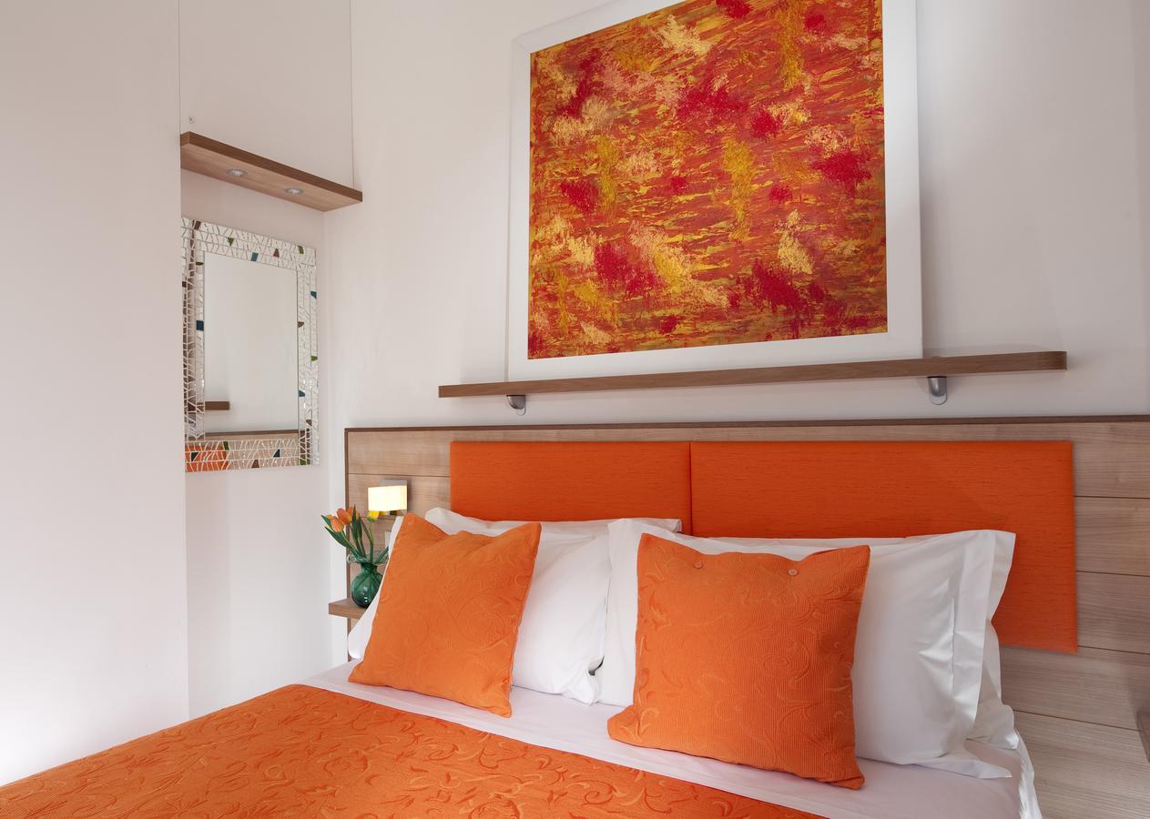 Hotel Felix Ріміні Екстер'єр фото